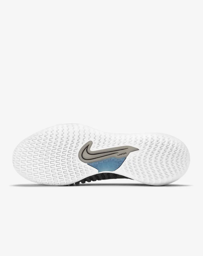 Nike Women React Vapor NXT 5 Nike Women React Vapor NXT - Image 3