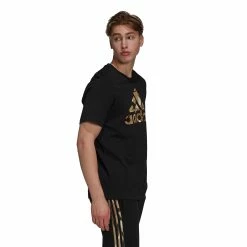 Adidas Logo Men Tee -SHOES Popular Shop H12198 APP on model walking white